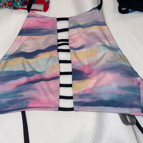 3 PINK swim tops size S - Picture 3 of 5